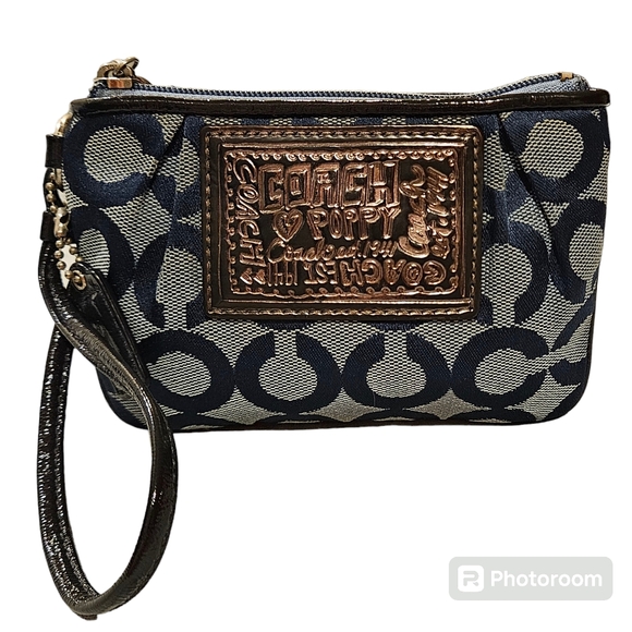 Coach Handbags - Coach Poppy Glam Denim Op Art Wristlet